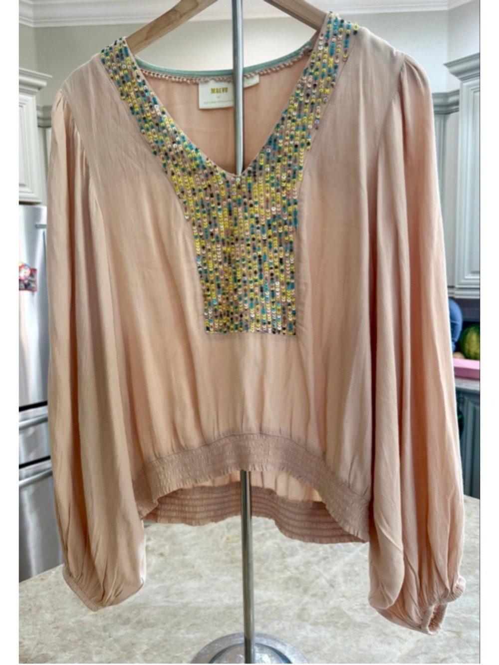 Maeve by Anthropologie Peach Sequin Blouse M, voluminous sleeves, dolman sleeves